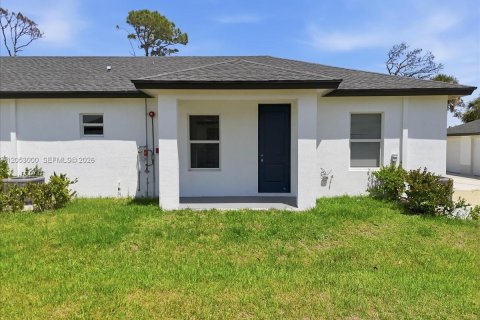 Villa ou maison à louer à Port Charlotte, Floride: 3 chambres № 2176560 - photo 2