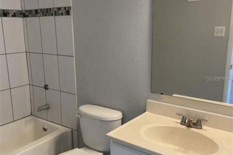 Copropriété à louer à Casselberry, Floride: 3 chambres, 91.6 m2 № 2425340 - photo 4
