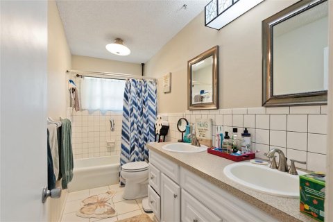 House in Summerfield, Florida 3 bedrooms, 217.11 sq.m. № 1582081 - photo 30