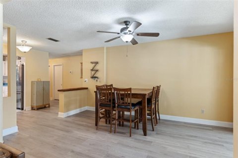 House in Summerfield, Florida 3 bedrooms, 217.11 sq.m. № 1582081 - photo 20