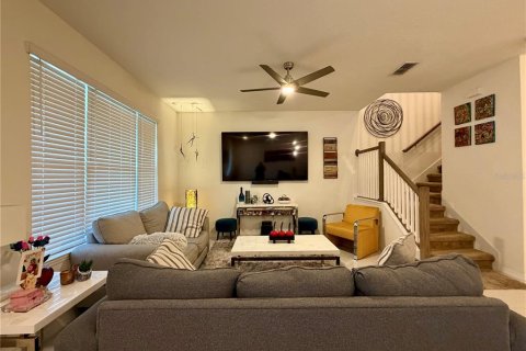 Touwnhouse à vendre à Kissimmee, Floride: 3 chambres, 148.92 m2 № 2347299 - photo 6