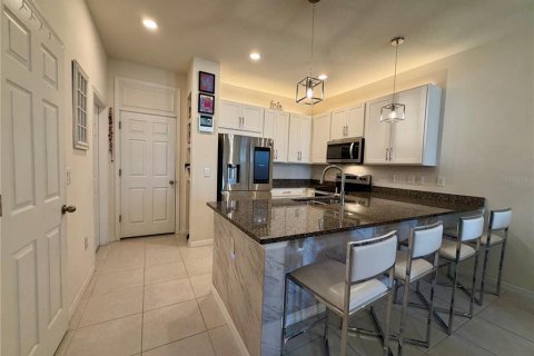 Touwnhouse à vendre à Kissimmee, Floride: 3 chambres, 148.92 m2 № 2347299 - photo 9