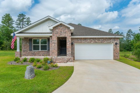 Villa ou maison à vendre à Laurel Hill, Floride: 4 chambres, 170.01 m2 № 562340 - photo 1