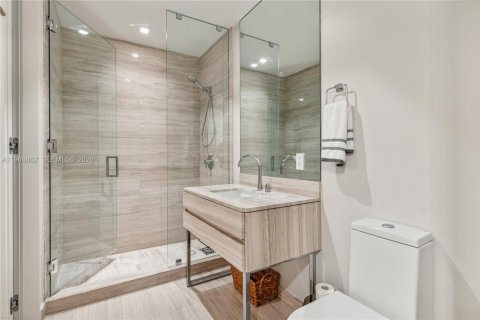 Condominio en alquiler en Sunny Isles Beach, Florida, 4 dormitorios, 249.16 m2 № 2053127 - foto 25