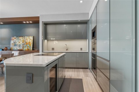 Condominio en alquiler en Sunny Isles Beach, Florida, 4 dormitorios, 249.16 m2 № 2053127 - foto 16