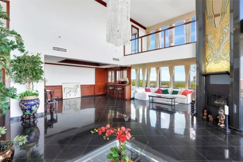 Copropriété à vendre à Miami, Floride: 3 chambres, 411.56 m2 № 2011680 - photo 6