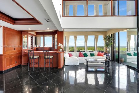 Copropriété à vendre à Miami, Floride: 3 chambres, 411.56 m2 № 2011680 - photo 10