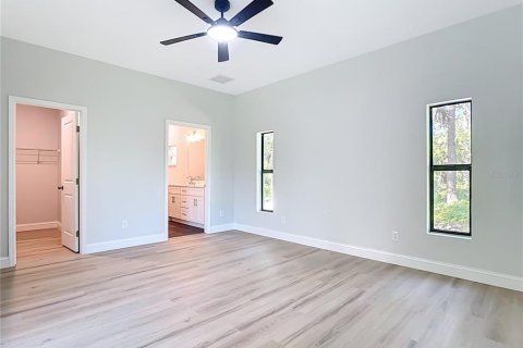 House in Port Charlotte, Florida 3 bedrooms, 151.43 sq.m. № 1866969 - photo 5
