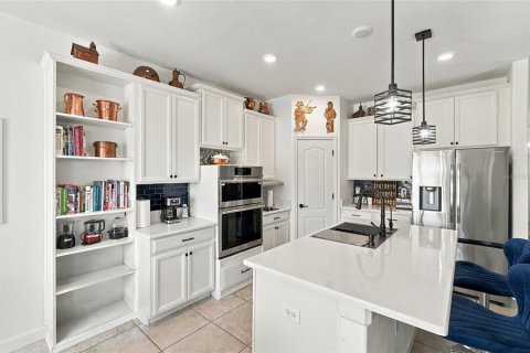 Villa ou maison à vendre à Winter Haven, Floride: 2 chambres, 173.82 m2 № 2419595 - photo 9