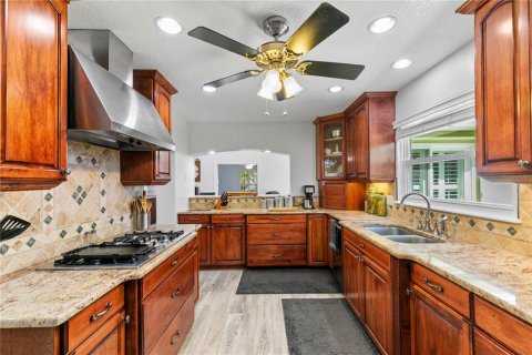 House in Cocoa, Florida 3 bedrooms, 229.47 sq.m. № 1803753 - photo 16