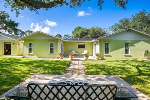 House in Cocoa, Florida 3 bedrooms, 229.47 sq.m. № 1803753 - photo 8