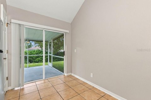 Villa ou maison à louer à Fish Hawk, Floride: 3 chambres, 124.02 m2 № 2423951 - photo 6
