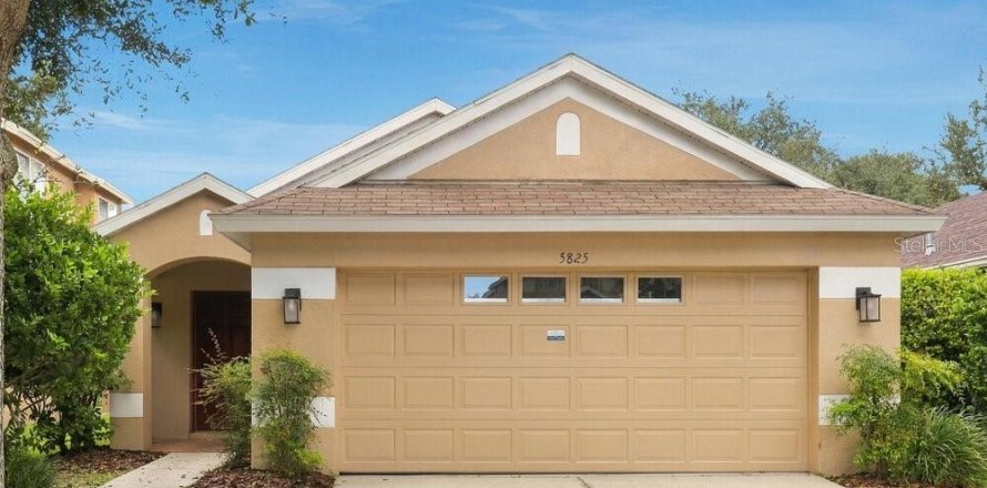 Villa ou maison à Fish Hawk, Floride 3 chambres, 124.02 m2 № 2423951