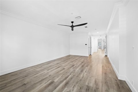 Adosado en venta en Fort Lauderdale, Florida, 4 dormitorios, 325.16 m2 № 2168013 - foto 30