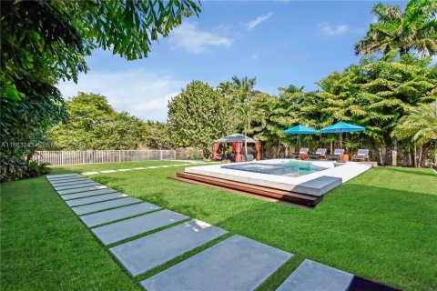 Villa ou maison à vendre à Miami, Floride: 3 chambres, 152.36 m2 № 2055103 - photo 28