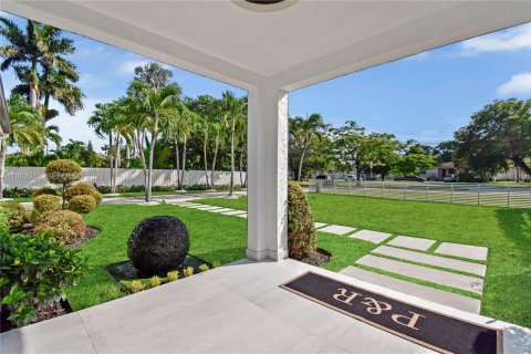 Villa ou maison à vendre à Miami, Floride: 3 chambres, 152.36 m2 № 2055103 - photo 17