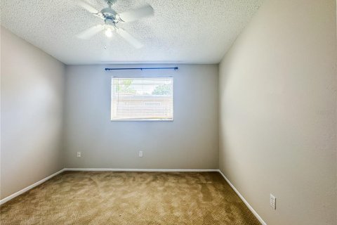 Casa en alquiler en Seminole, Florida, 4 dormitorios, 129.6 m2 № 1916474 - foto 14