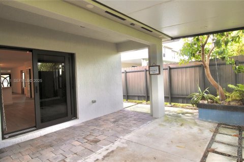 Villa ou maison à louer à Florida City, Floride: 3 chambres, 141.3 m2 № 1986141 - photo 18