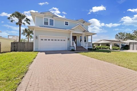 Casa en alquiler en Tampa, Florida, 4 dormitorios, 330.08 m2 № 1787886 - foto 2