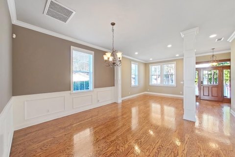 Casa en alquiler en Tampa, Florida, 4 dormitorios, 330.08 m2 № 1787886 - foto 10