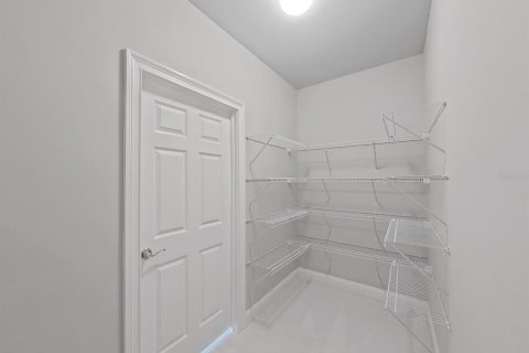 Casa en alquiler en Tampa, Florida, 4 dormitorios, 330.08 m2 № 1787886 - foto 28