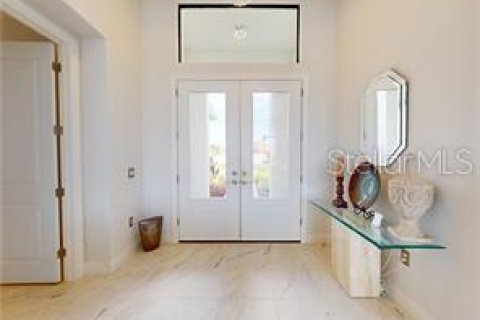 Купить виллу или дом в Кейп-Корал, Флорида 8 комнат, 222.87м2, № 2217606 - фото 4