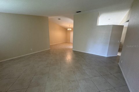 Casa en alquiler en Port Charlotte, Florida, 4 dormitorios, 171.68 m2 № 1901343 - foto 4