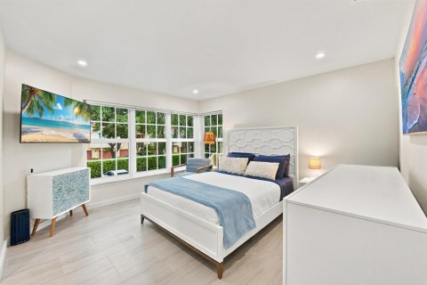 Condo in Lauderdale-by-the-Sea, Florida, 2 bedrooms  № 2382799 - photo 26