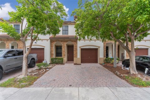 Adosado en venta en Homestead, Florida, 3 dormitorios, 158.49 m2 № 2271246 - foto 2