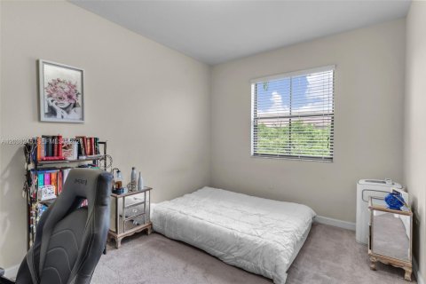 Adosado en venta en Homestead, Florida, 3 dormitorios, 158.49 m2 № 2271246 - foto 21