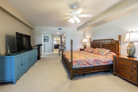 Condominio en venta en Treasure Island, Florida, 3 dormitorios, 247.03 m2 № 2214360 - foto 15