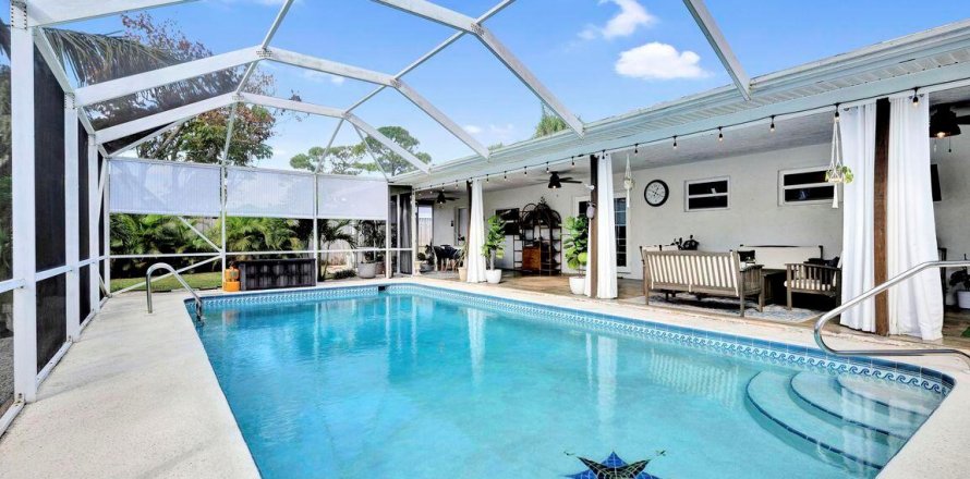 Casa en Stuart, Florida 3 dormitorios, 139.82 m2 № 1208730