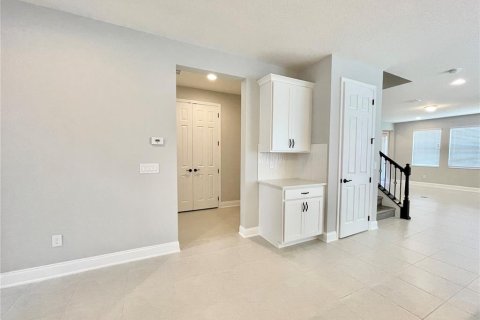 Villa ou maison à louer à Winter Garden, Floride: 5 chambres, 335.38 m2 № 1813042 - photo 16