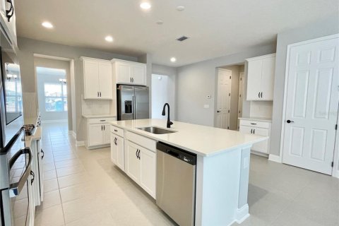 Casa en alquiler en Winter Garden, Florida, 5 dormitorios, 335.38 m2 № 1813042 - foto 12