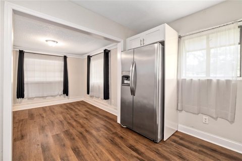 Villa ou maison à vendre à Tampa, Floride: 3 chambres, 126.81 m2 № 2427606 - photo 6