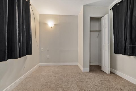 Villa ou maison à vendre à Tampa, Floride: 3 chambres, 126.81 m2 № 2427606 - photo 11
