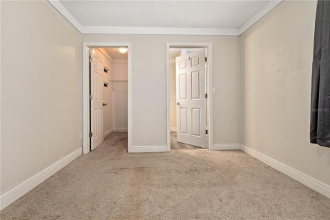 Villa ou maison à vendre à Tampa, Floride: 3 chambres, 126.81 m2 № 2427606 - photo 17