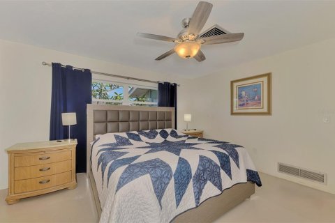 Villa ou maison à vendre à Sarasota, Floride: 3 chambres, 199.55 m2 № 2427268 - photo 27
