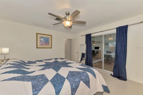 Villa ou maison à vendre à Sarasota, Floride: 3 chambres, 199.55 m2 № 2427268 - photo 28