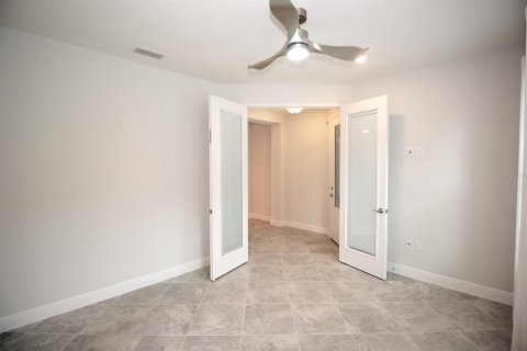Villa ou maison à louer à Ormond Beach, Floride: 3 chambres, 207.64 m2 № 2403280 - photo 15