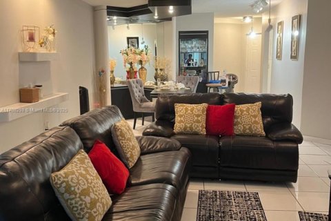 Купить кондоминиум в Коконат Крик, Флорида 3 спальни, 129.32м2, № 2018720 - фото 4