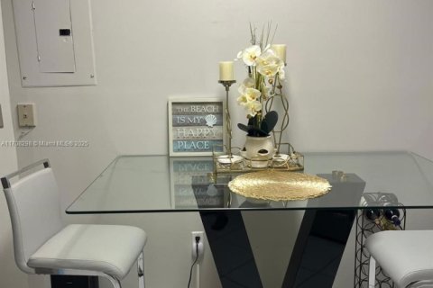 Купить кондоминиум в Коконат Крик, Флорида 3 спальни, 129.32м2, № 2018720 - фото 17