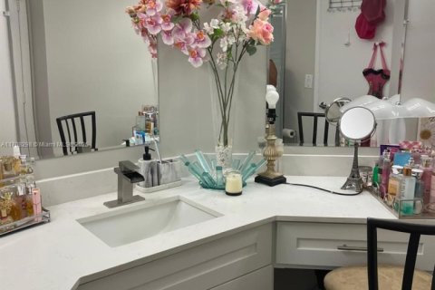 Купить кондоминиум в Коконат Крик, Флорида 3 спальни, 129.32м2, № 2018720 - фото 30