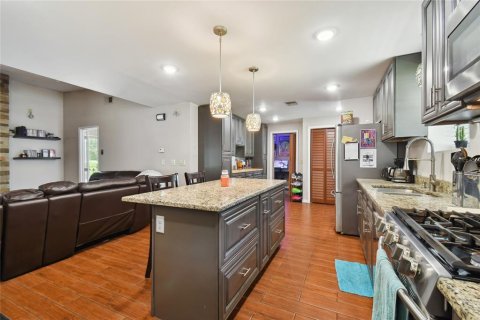 Commercial property in Dade City, Florida 10 bedrooms, 134.06 sq.m. № 792203 - photo 17