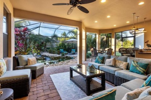 Villa ou maison à vendre à Bradenton, Floride: 3 chambres, 214.33 m2 № 2309884 - photo 8