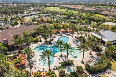 Villa ou maison à vendre à Bradenton, Floride: 3 chambres, 214.33 m2 № 2309884 - photo 18