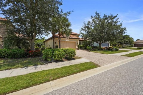Villa ou maison à vendre à Bradenton, Floride: 3 chambres, 214.33 m2 № 2309884 - photo 21