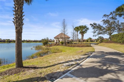 Villa ou maison à vendre à Bradenton, Floride: 3 chambres, 214.33 m2 № 2309884 - photo 19