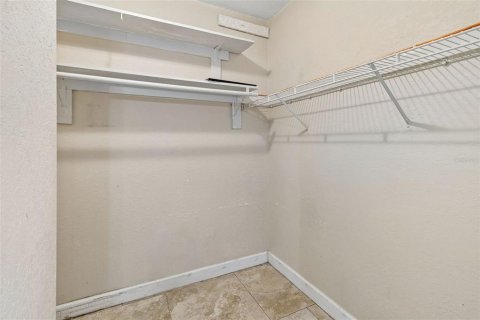 Condo in Tampa, Florida, 1 bedroom № 2224937 - photo 19