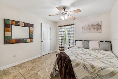 Condo in Tampa, Florida, 1 bedroom № 2224937 - photo 17